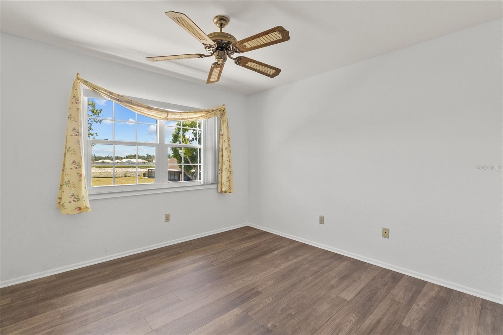 NORTH PORT CHARLOTTE COUNTRY CLUB - Residential Lease
