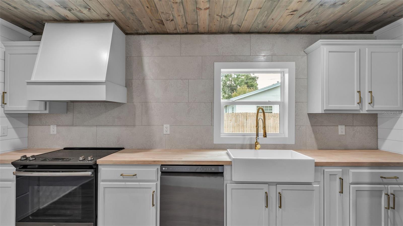 AUBURNDALE LAKESIDE PARK - Residential