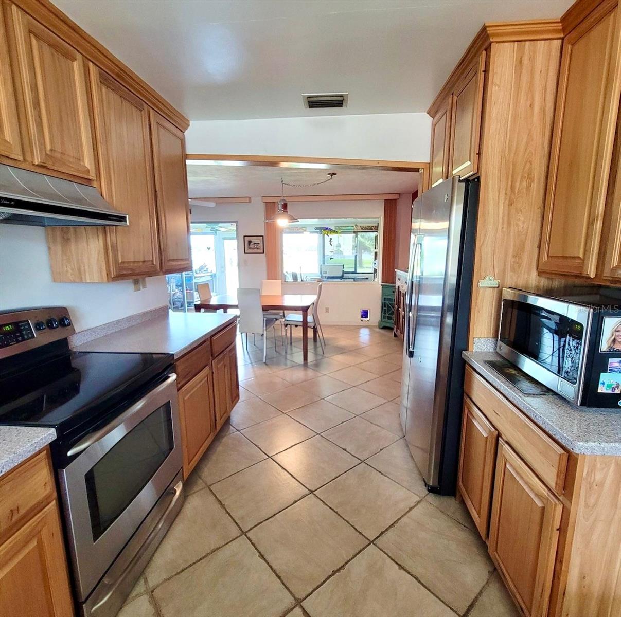 BOUCHELLES ISLAND - Residential