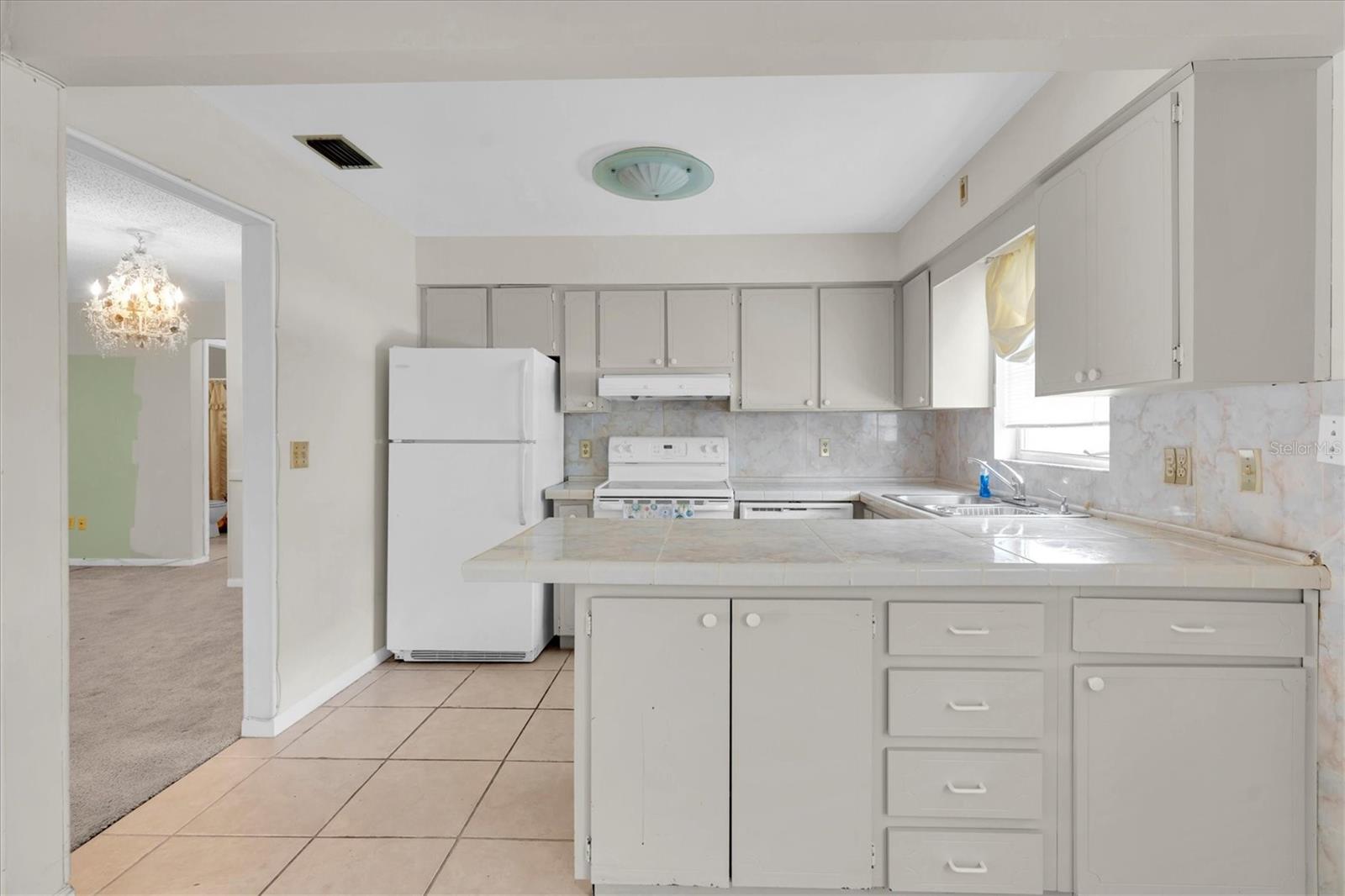 VENDOME VILLAGE - Residential