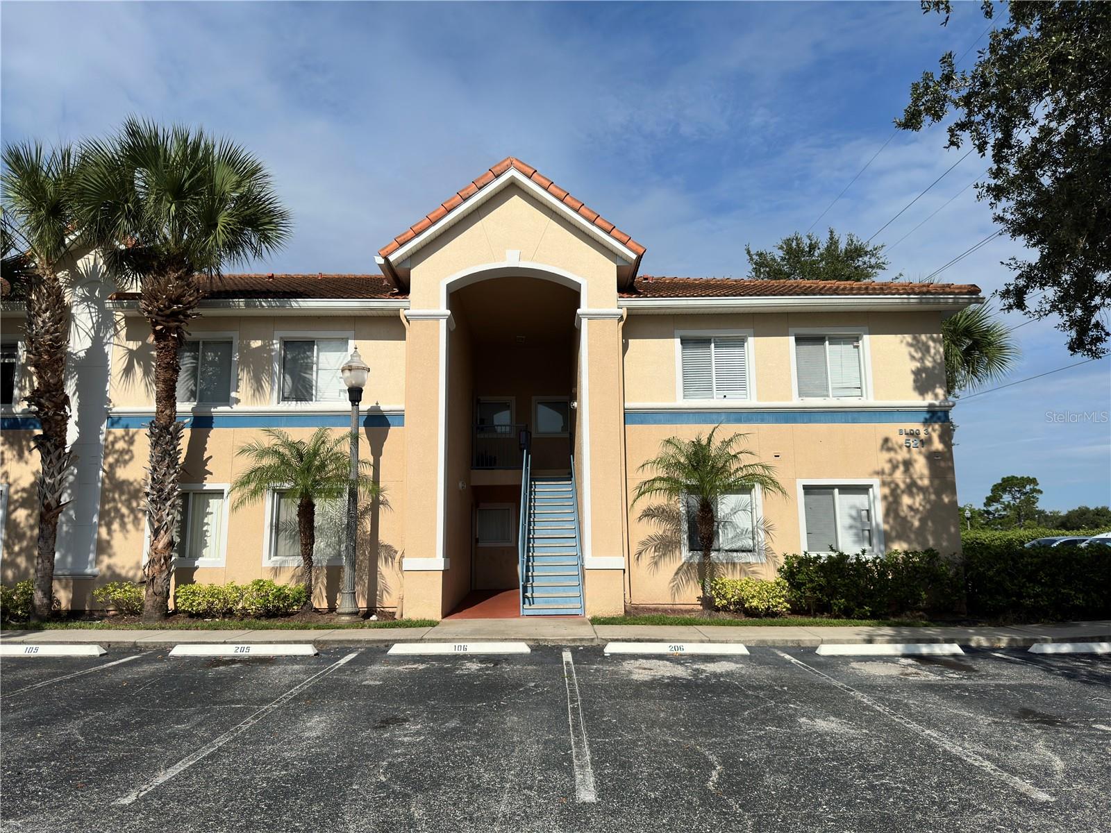 Nice Neighborhood in Meadow Wood, In VILLA DEL SOL AT MEADOW WOOD CONDO.
Condo, upper floor with 3 Beds/ 2 Baths, Gated Community across from Meadow Creek Elementary School. Nearby Groceries, Department Stores, and Major Highways, 15 min from MCO and 30 min from Disney Parks.