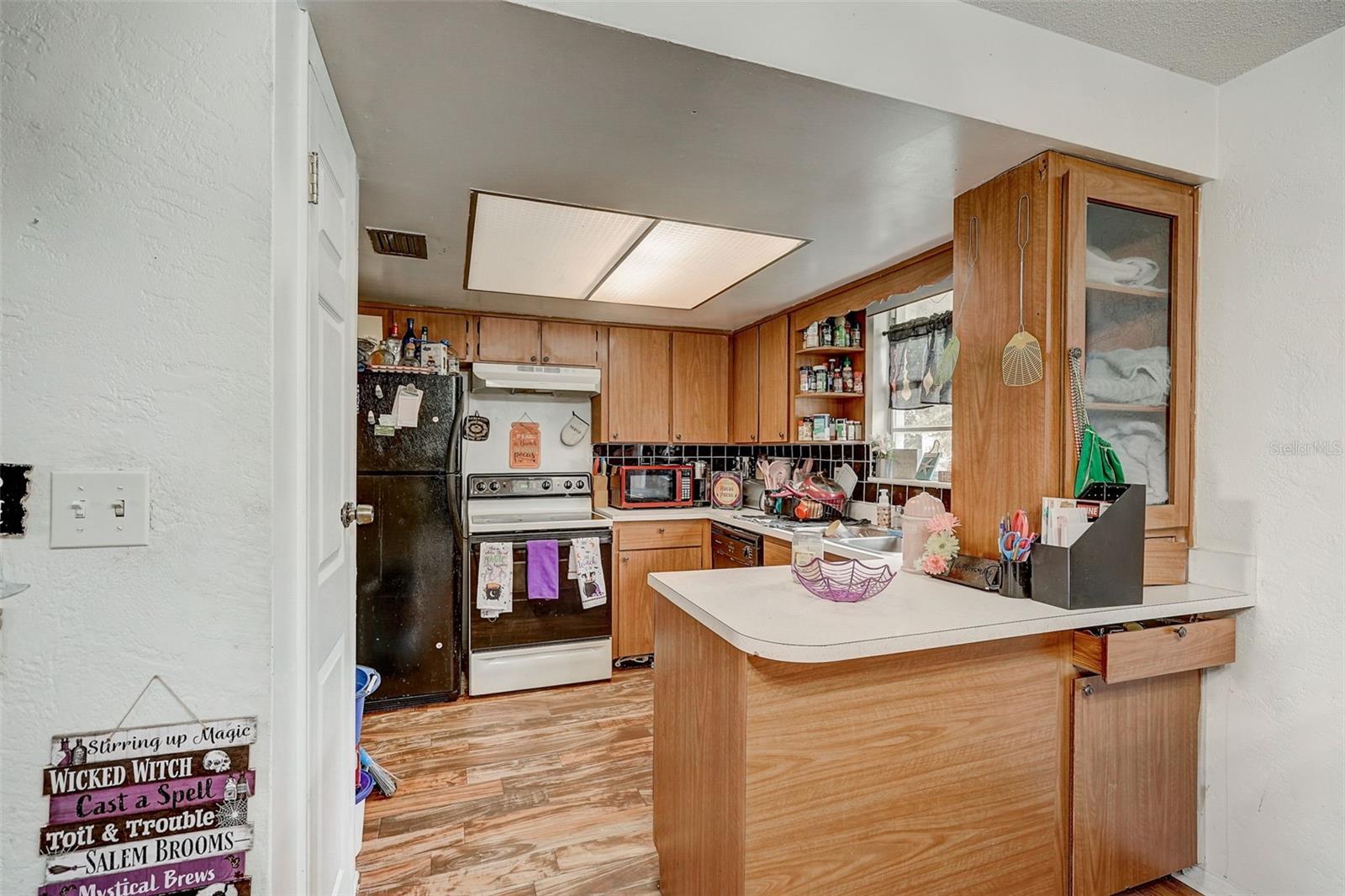 BEVERLY HILLS UN 14 - Residential