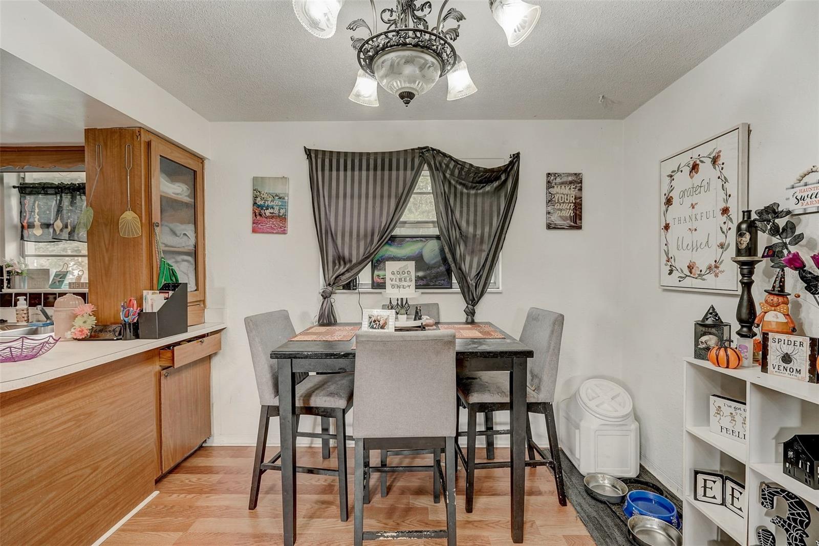 BEVERLY HILLS UN 14 - Residential