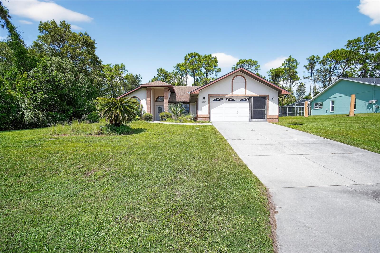 8959 HERNANDO WAY
