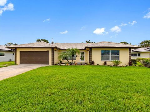 Photo of 5207 Denver Street NE, St Petersburg, FL 33703 (MLS # TB8402603)