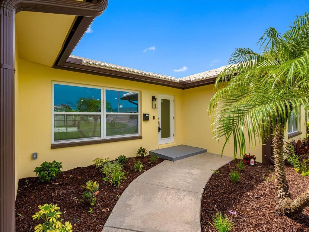 Photo of 5207 Denver Street NE, St Petersburg, FL 33703 (MLS # TB8402603)