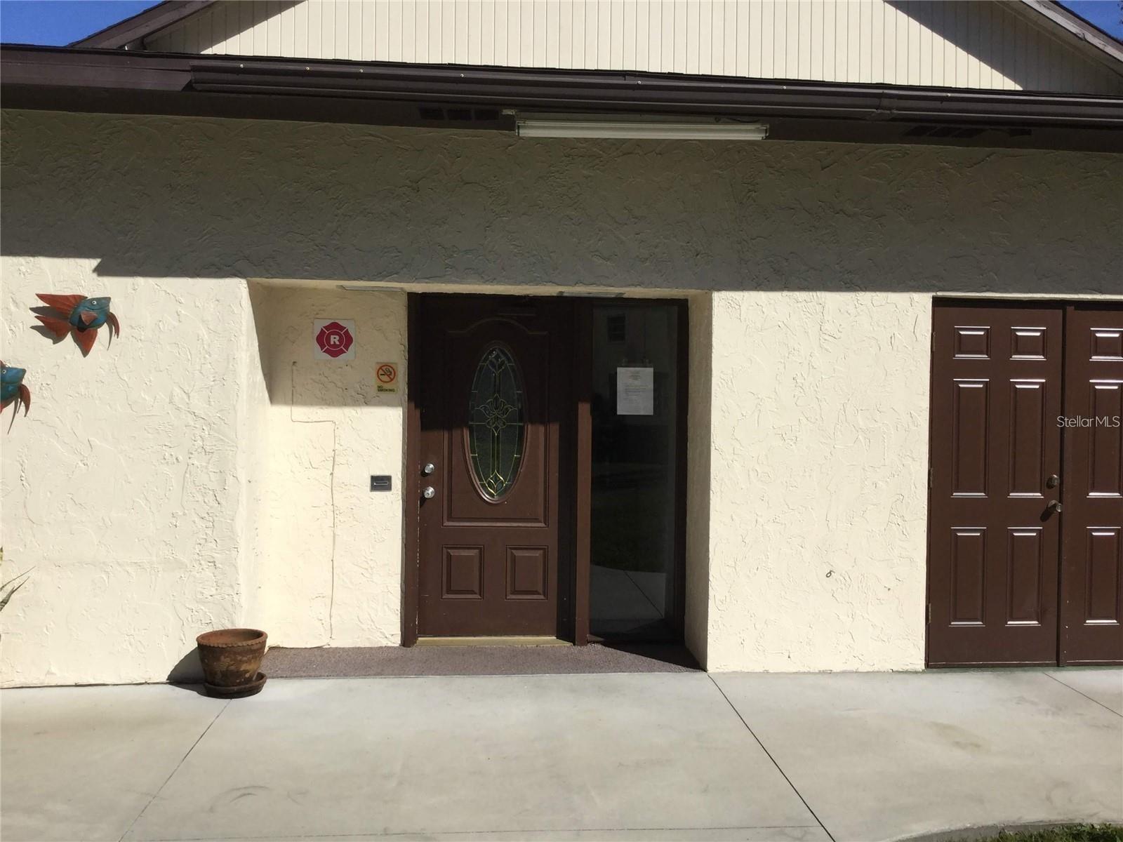 BAYSHORE ON THE LAKE APTS SEC 2 - Residential