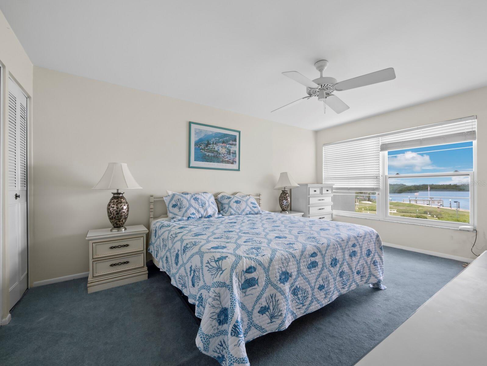 LONGBOAT HARBOUR - Residential