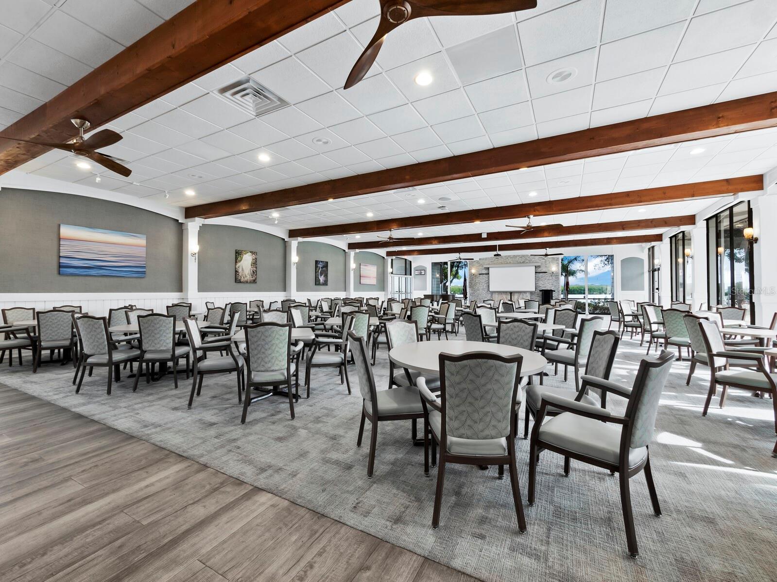 LONGBOAT HARBOUR - Residential