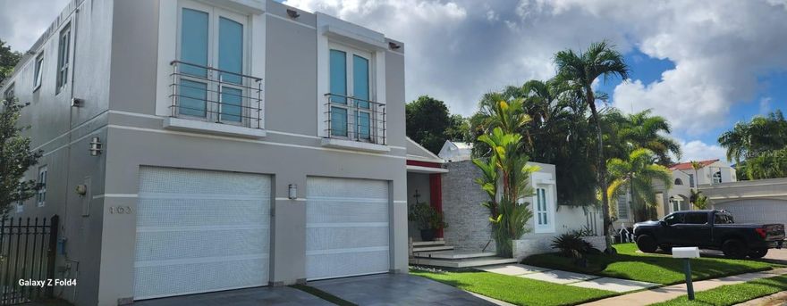 Great residential investment in one of the most exclusive luxury community in San Juan.