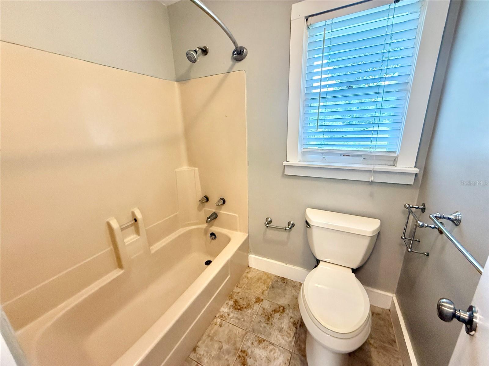 MT VERNON HEIGHTS ADD 03 - Residential