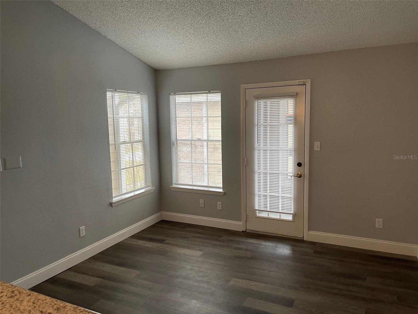 REGENCY GARDENS - Residential