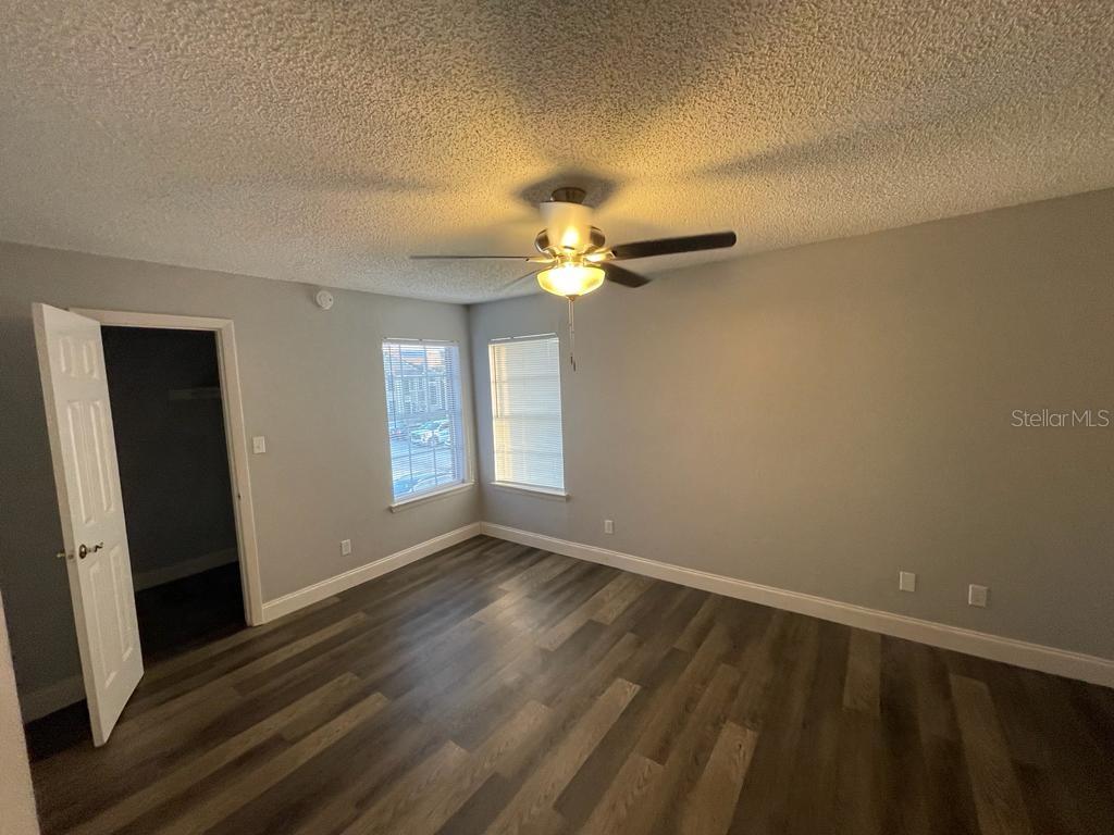 REGENCY GARDENS - Residential