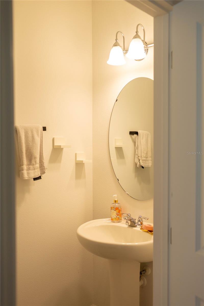 PHILLIPS LANDING PB 78 PG 16-19 LOT 5 ORB 6135 PG - Residential