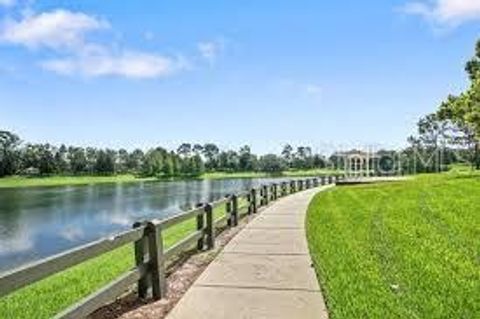 A home in DELAND