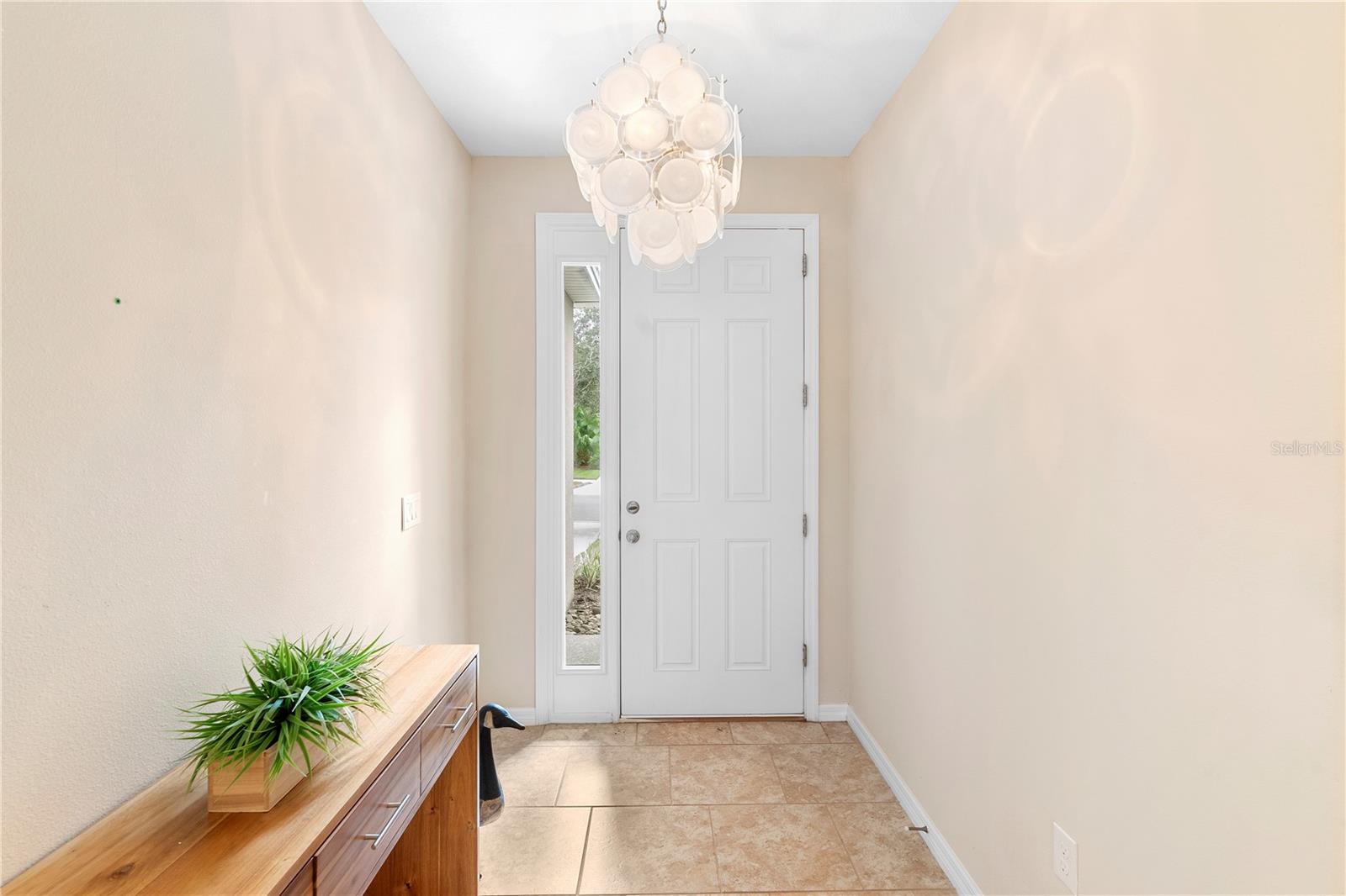 509 W VICTORIA TRAILS BOULEVARD