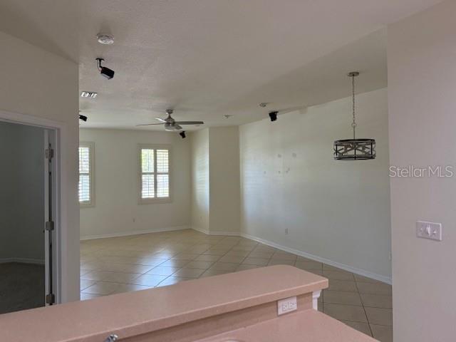 WORTHINGTON AT WEST PARK VILLA - Residential Lease