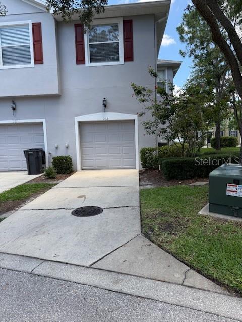 WORTHINGTON AT WEST PARK VILLA - Residential Lease