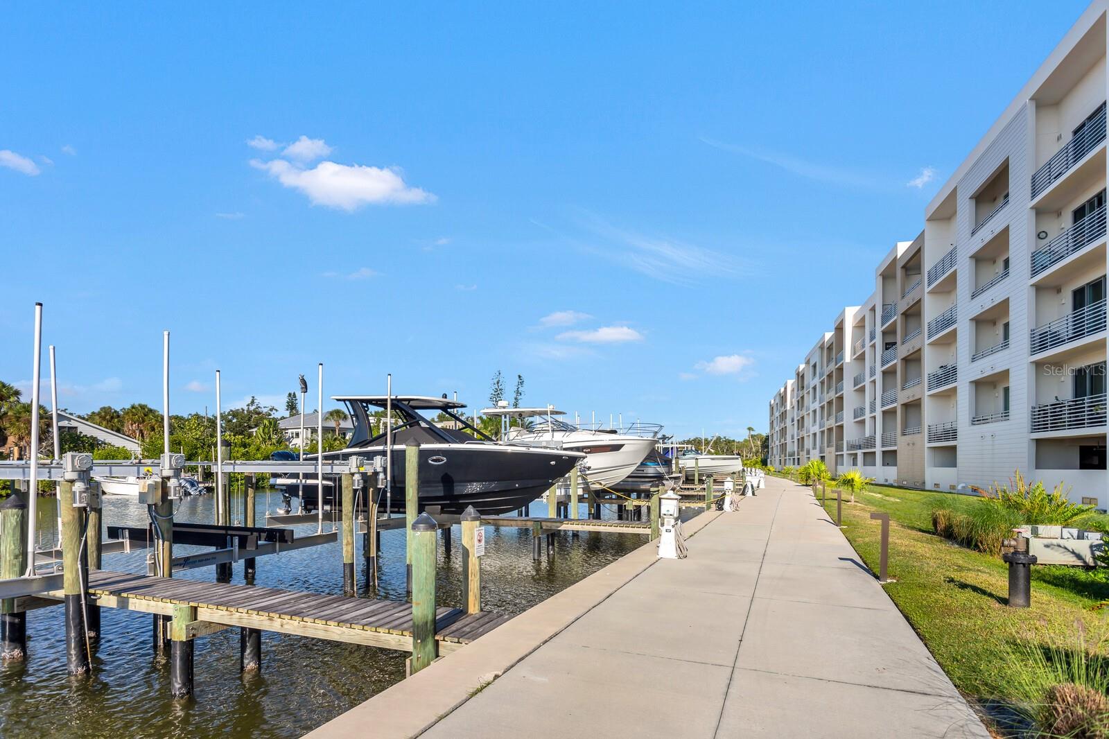 THE STRAND - Residential