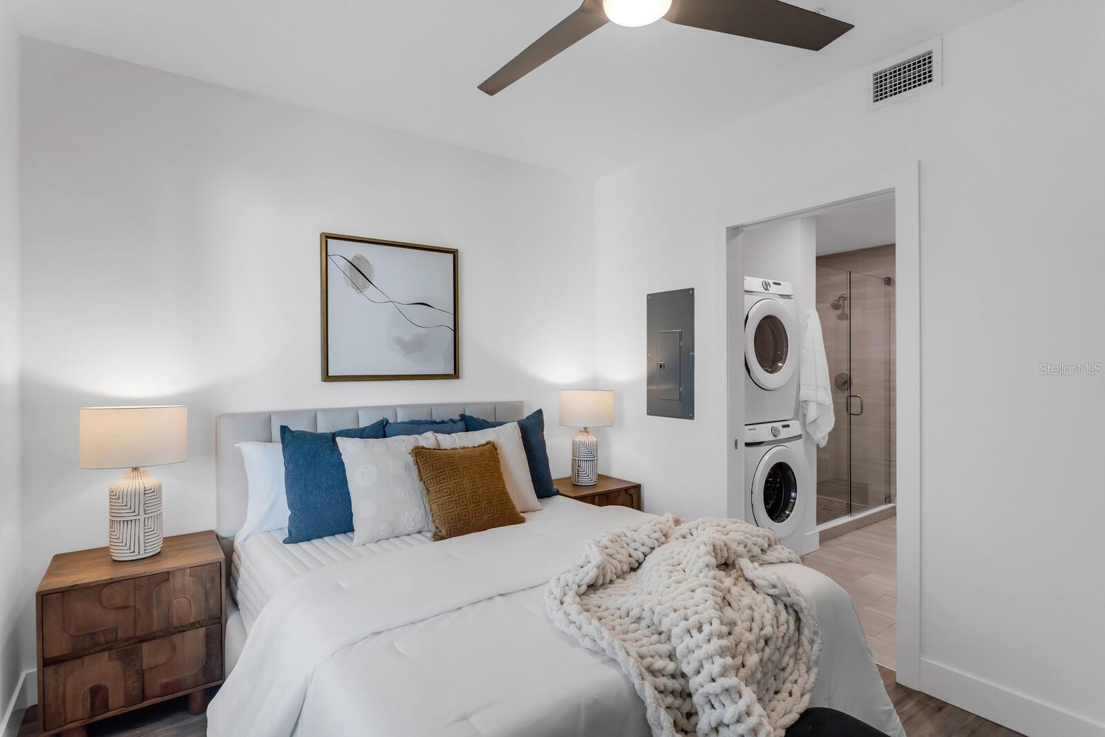 THE STRAND - Residential