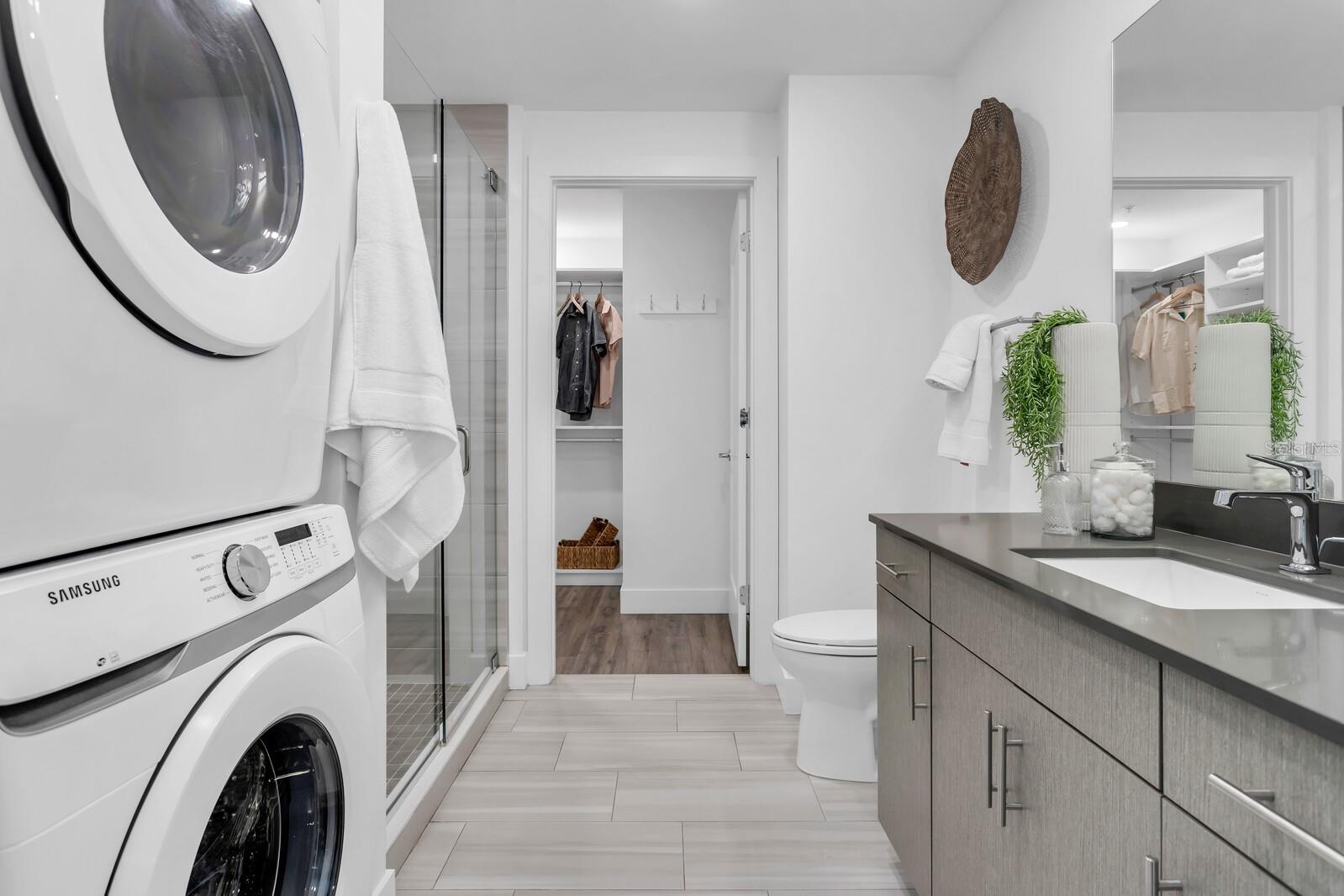 THE STRAND - Residential