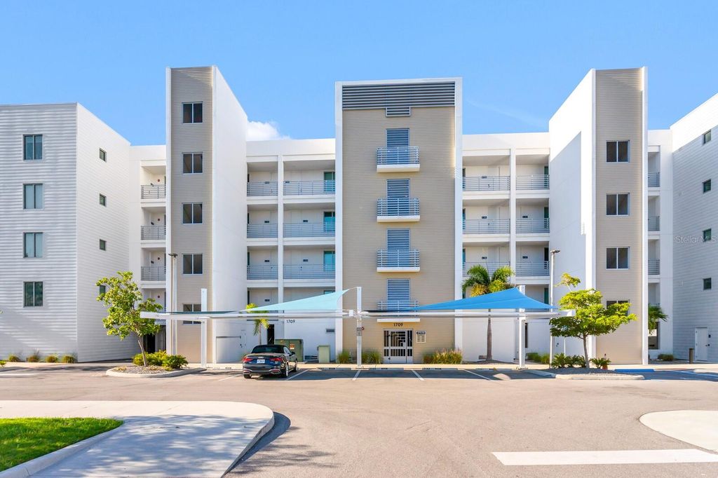 Photo of 1709 N Tamiami Trail #503, Sarasota, FL 34234 (MLS # A4671066)