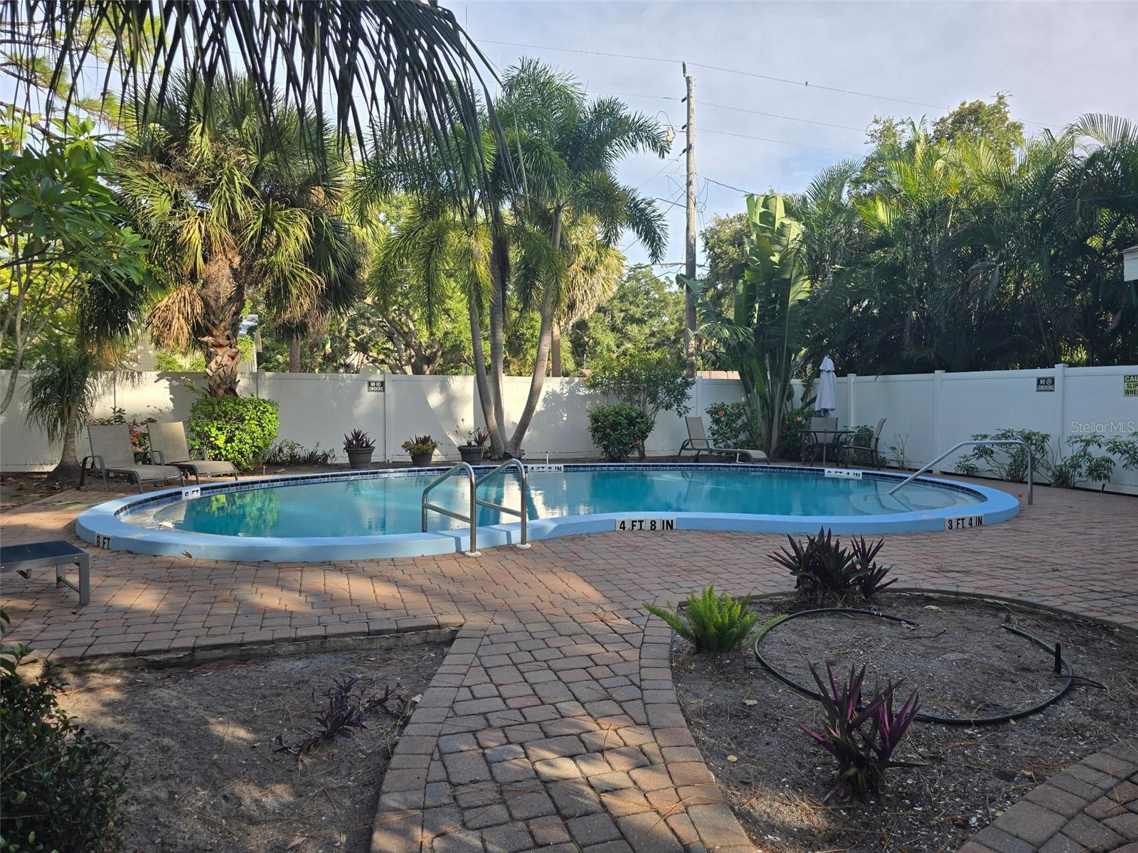 SUMMER WIND - Residential