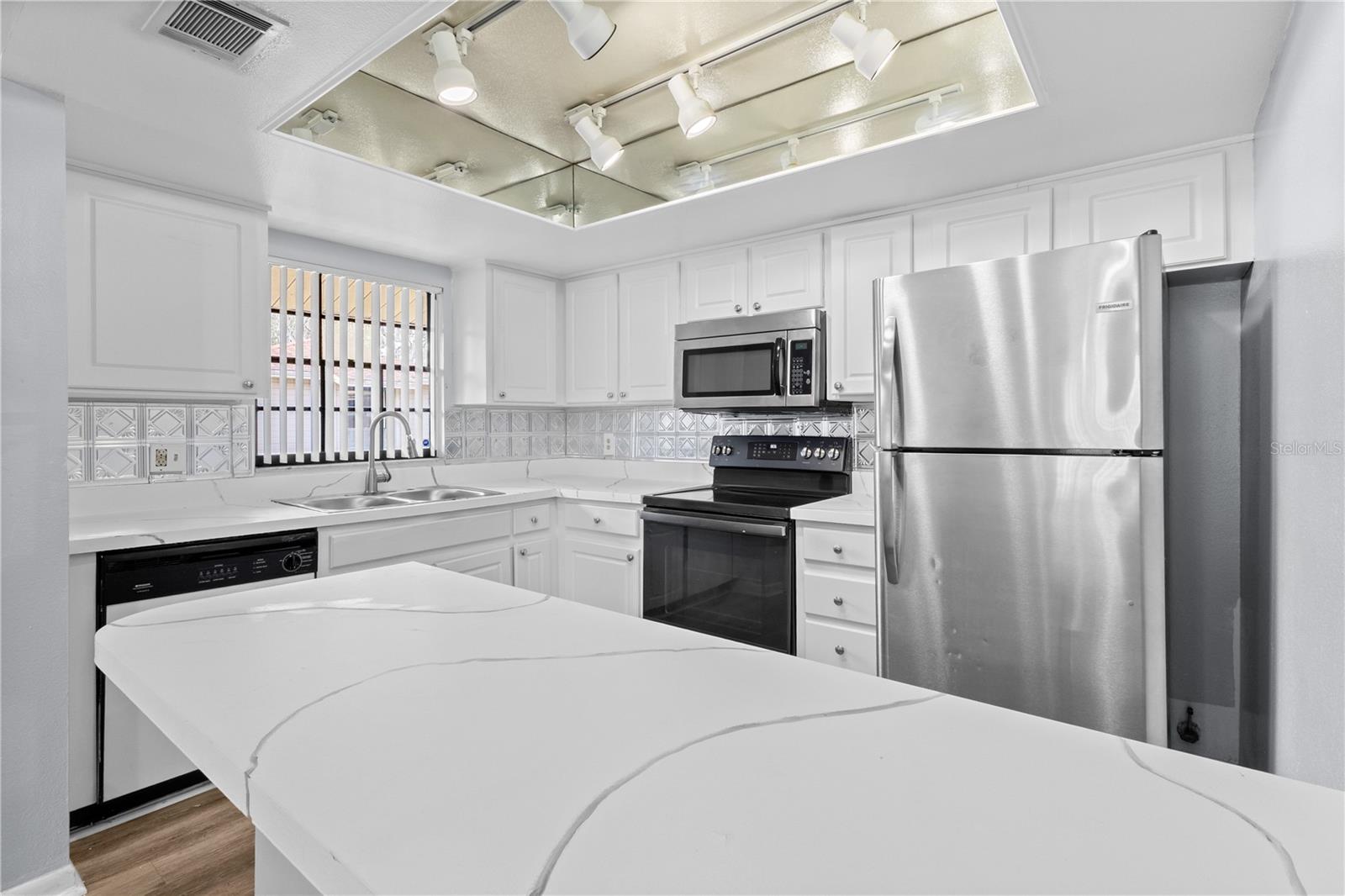 4111 ASHFORD GREEN PLACE B202