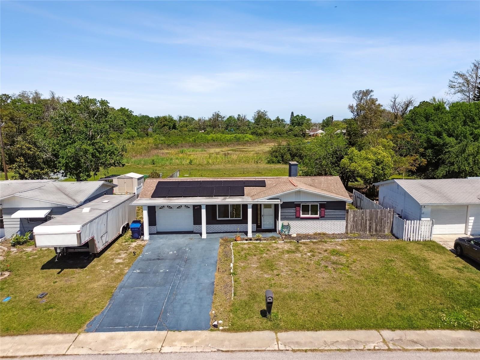 BEACON SQUARE - Residential