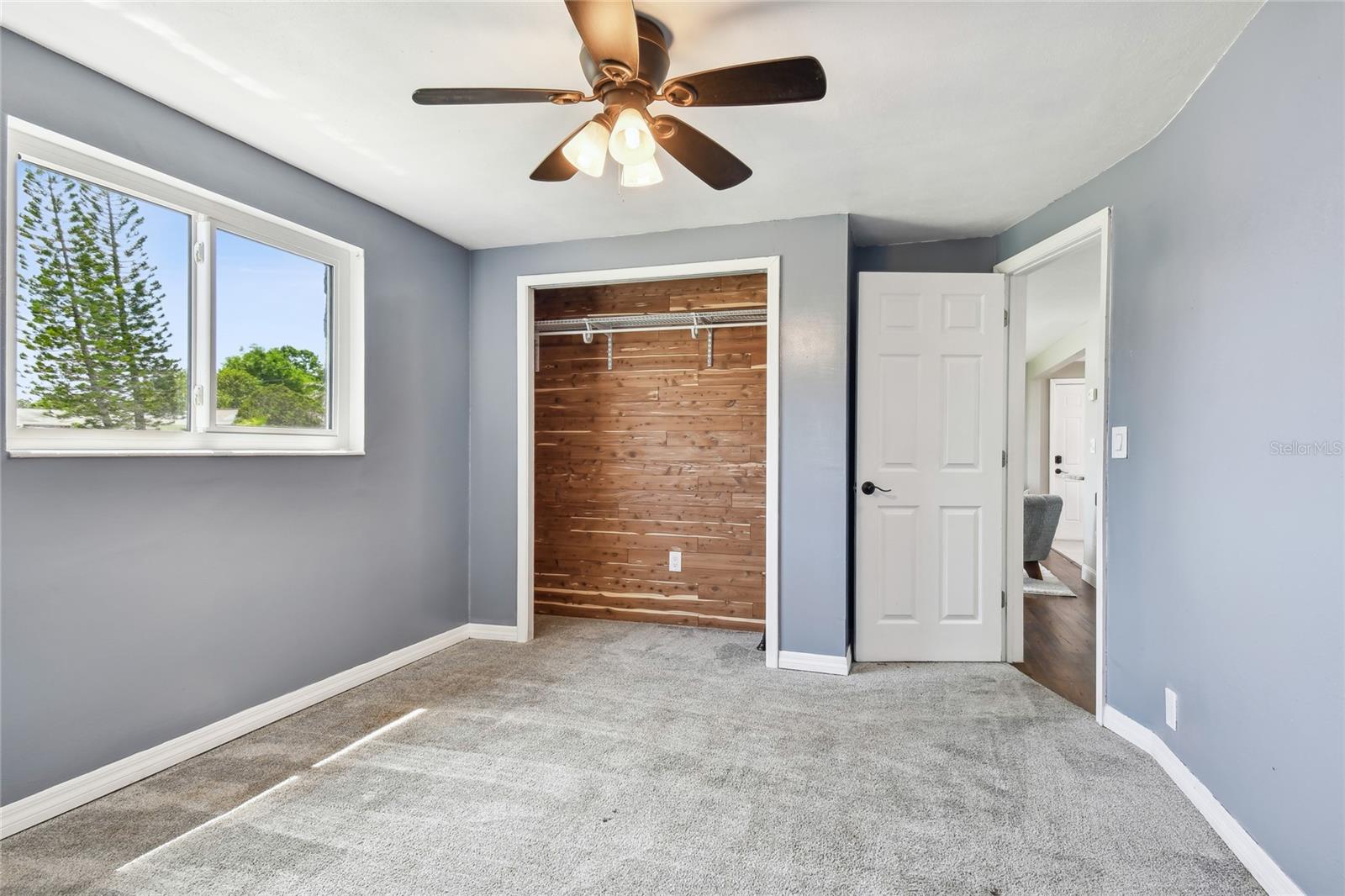 BEACON SQUARE - Residential