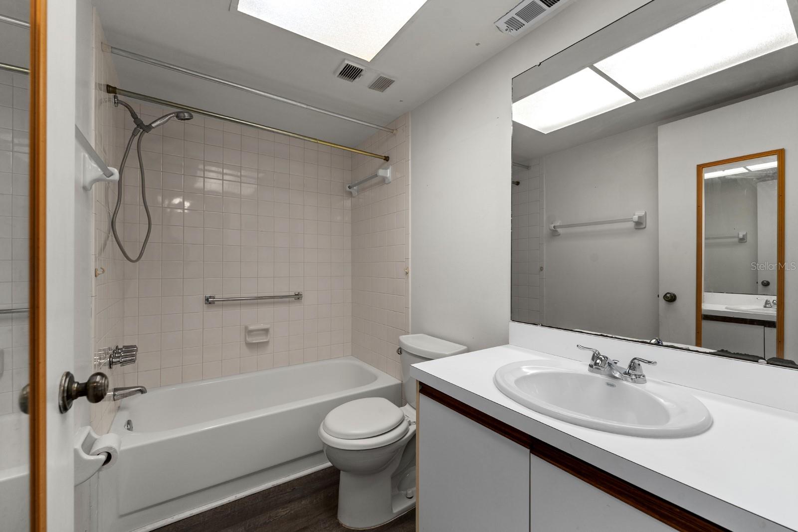 WOODPARK AT DESOTO SQUARE PH II - Residential