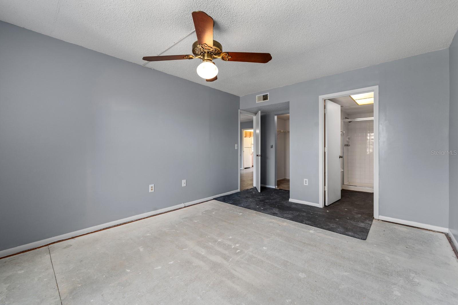 WOODPARK AT DESOTO SQUARE PH II - Residential