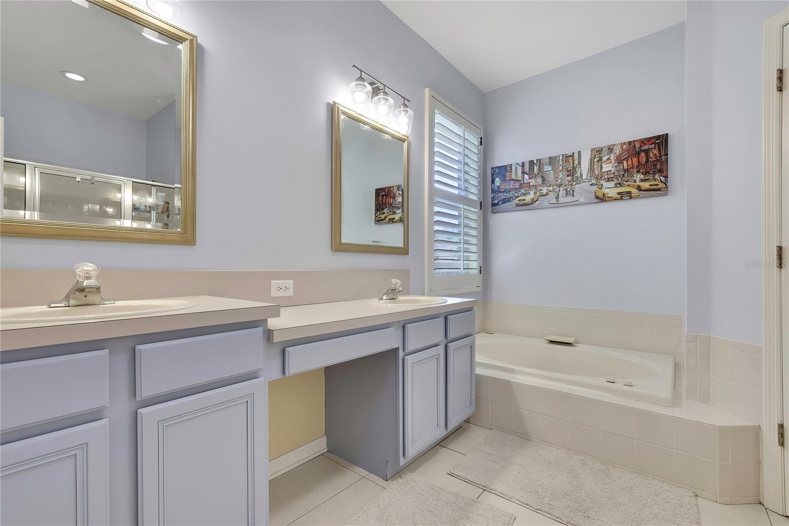 WYNDHAM LAKES PHASE 4 - Residential