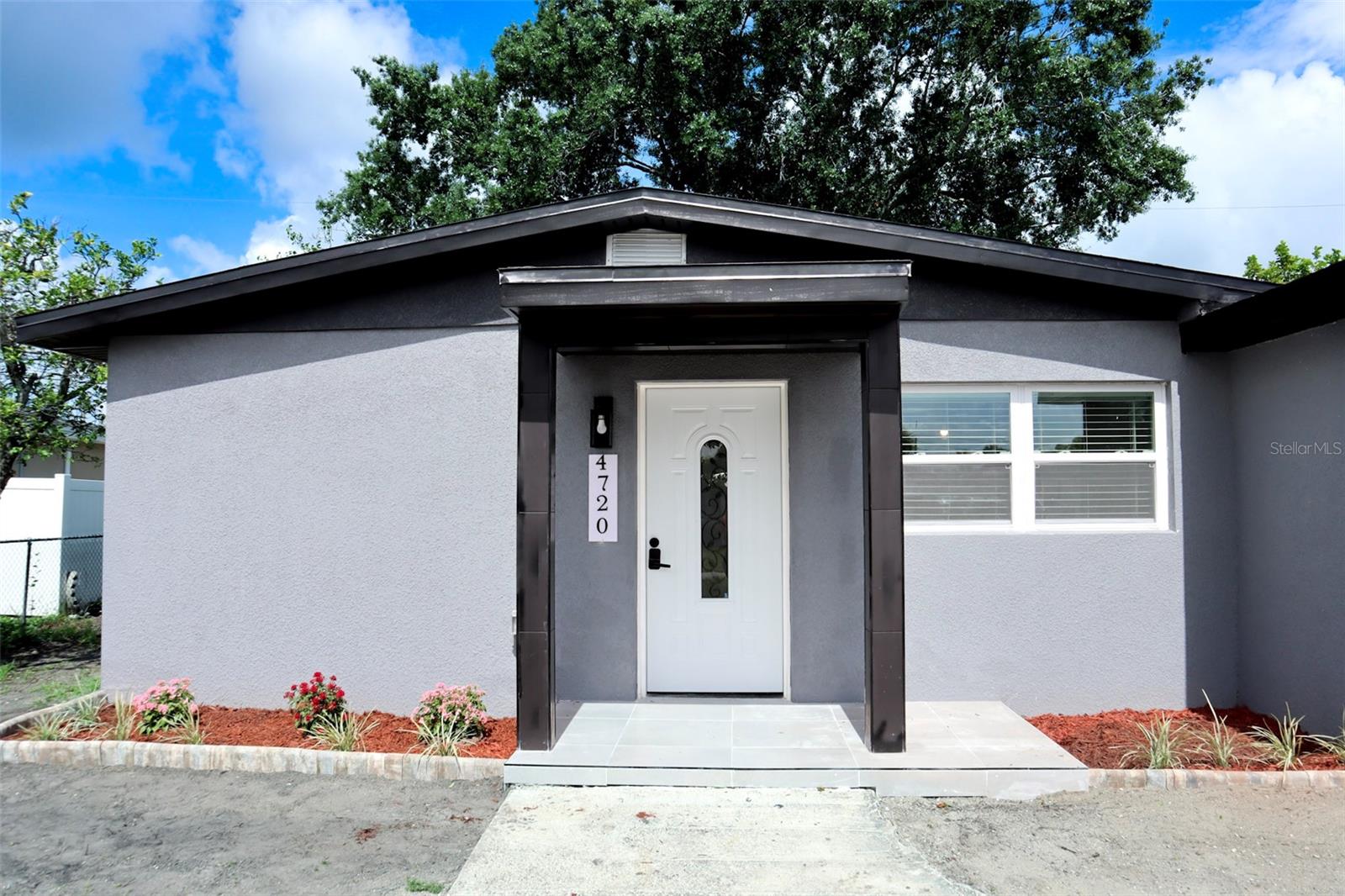 4720 MURRAY HILL DRIVE