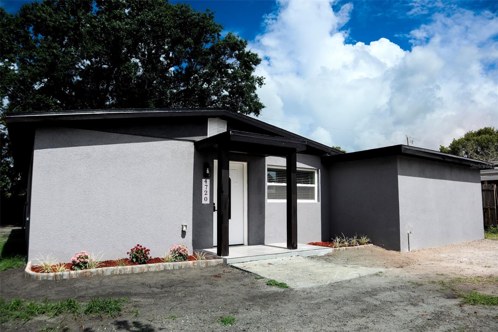 4720 MURRAY HILL DRIVE