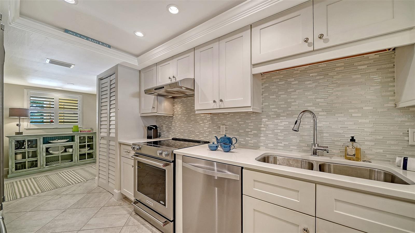 ISLAND REEF - Residential