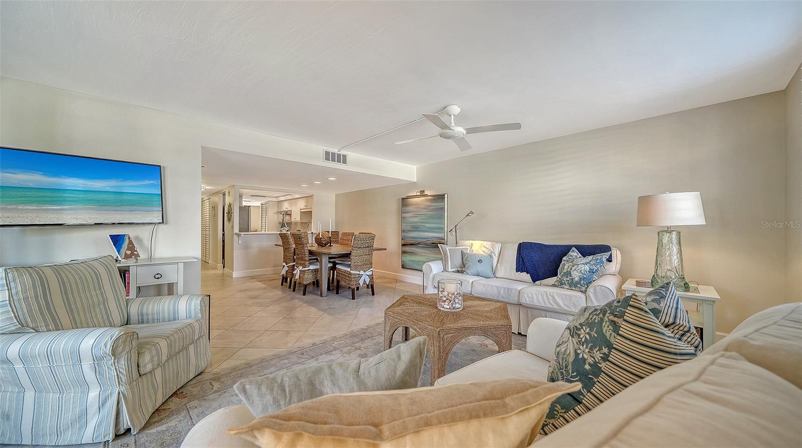 ISLAND REEF - Residential