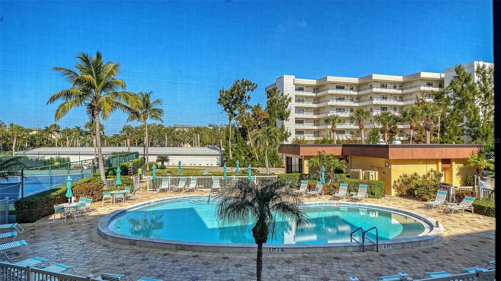 ISLAND REEF - Residential