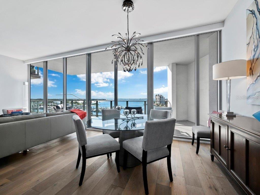 VUE SARASOTA BAY - Residential