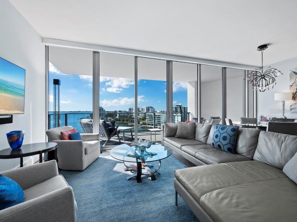 VUE SARASOTA BAY - Residential