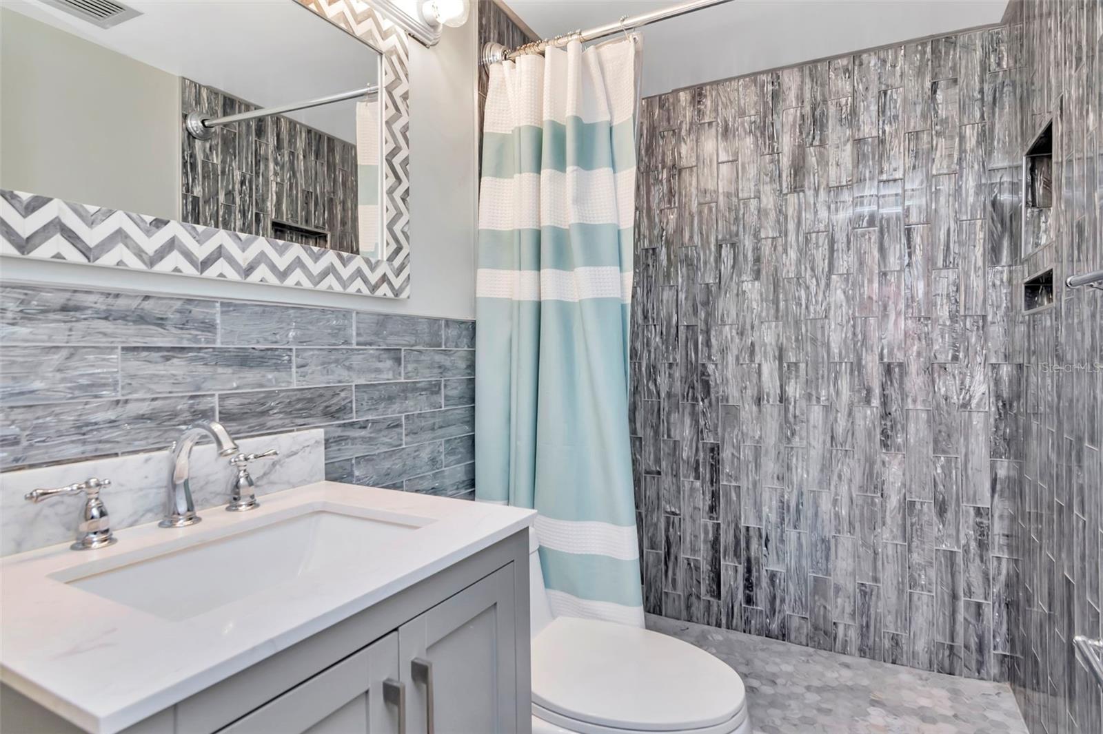 GULF MARINER THE CONDO - Residential