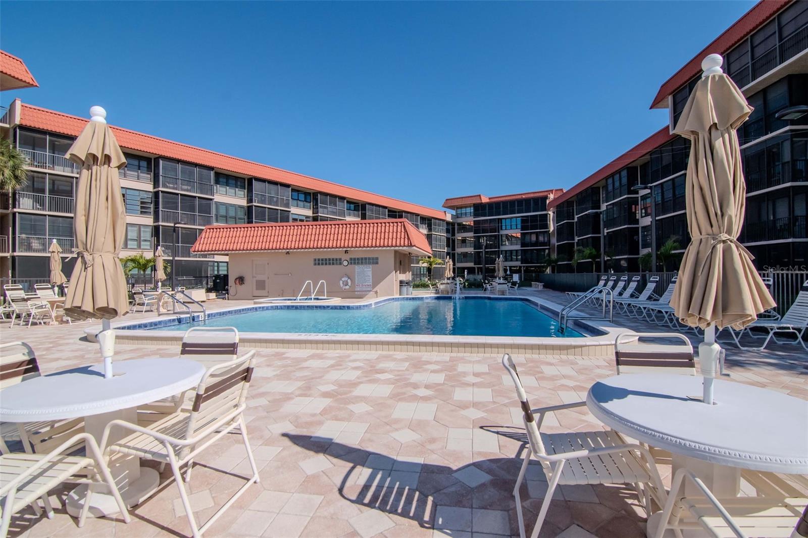 GULF MARINER THE CONDO - Residential