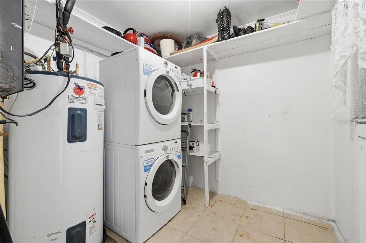 LAKE PARKER CLUB ADD - Residential