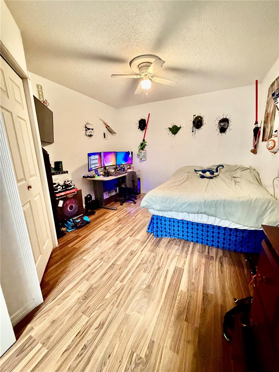 ROLLING OAKS ESTATES - Residential