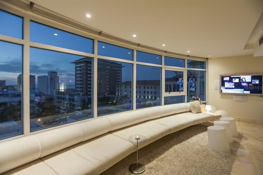 BRISTOL CONDOMINIUM - Residential