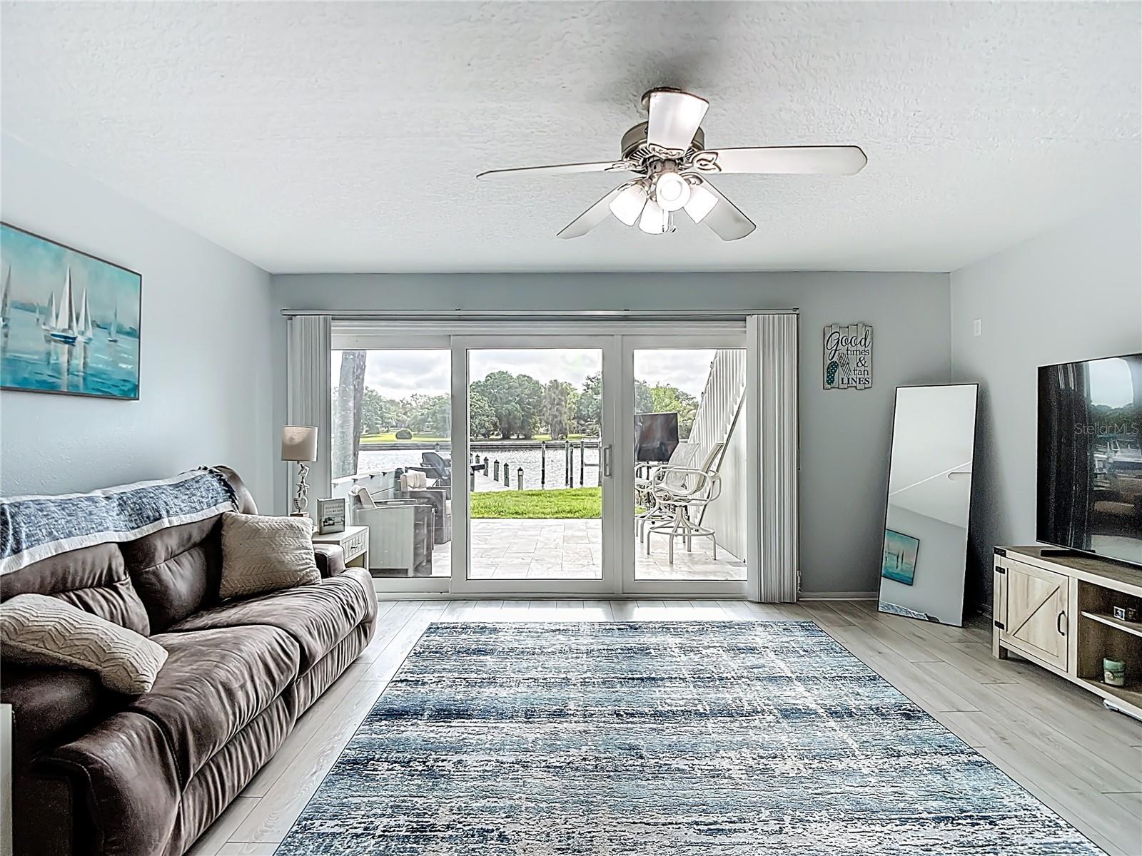 THE MARINA CLUB OF TAMPA A CON - Residential