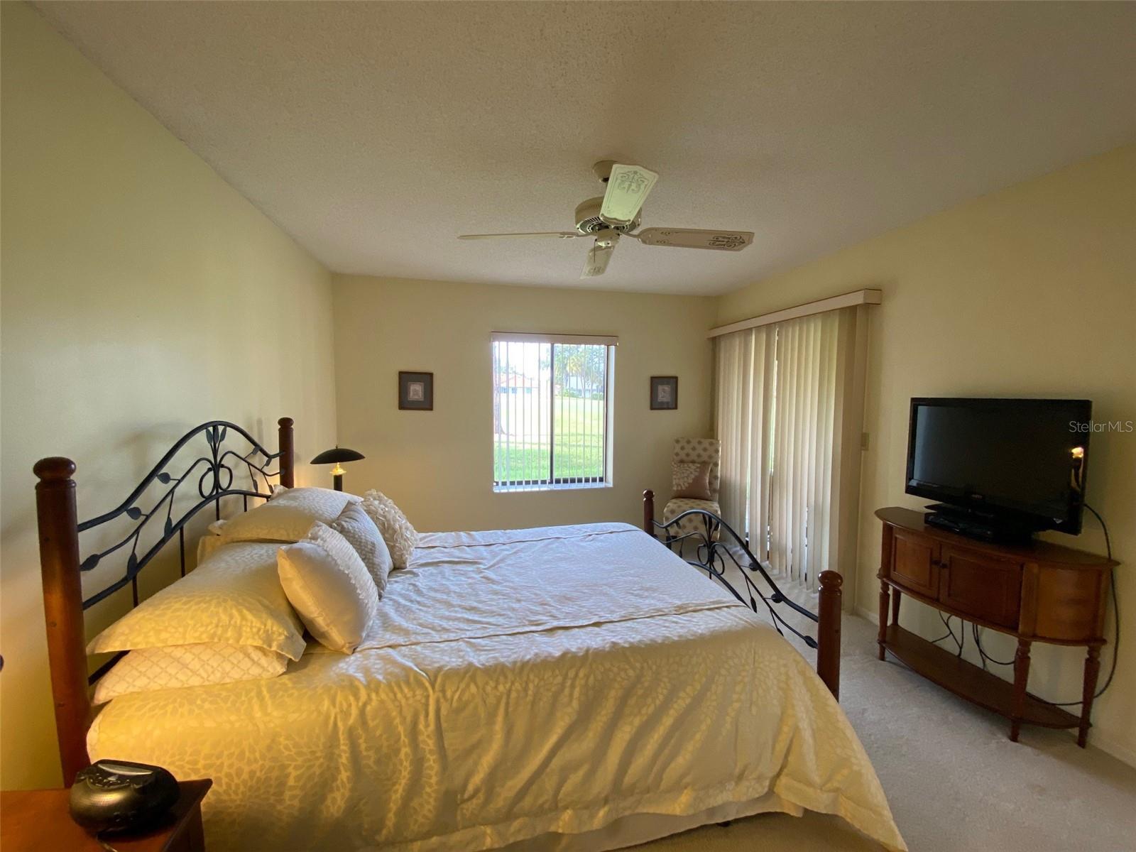 WOODLAND GREEN A CONDO OR1292/637 - Residential Lease