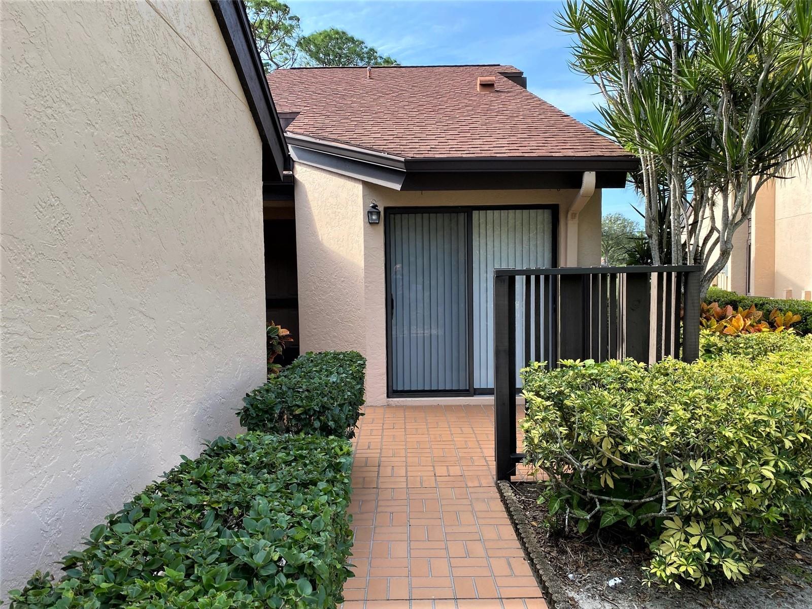 WOODLAND GREEN A CONDO OR1292/637 - Residential Lease
