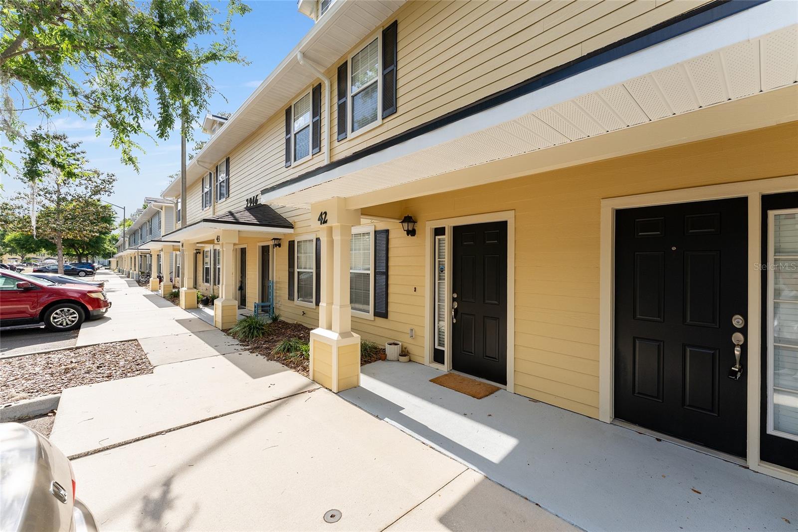 CHASE HOLLOW LLC PH 3 - Residential