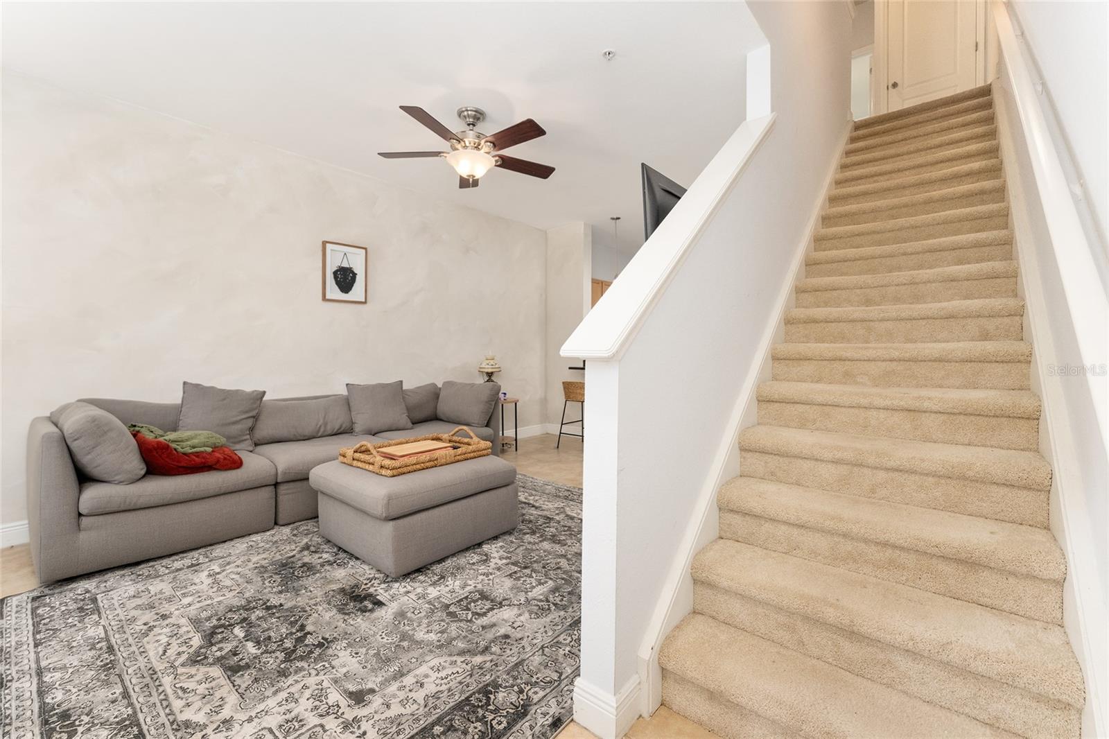 CHASE HOLLOW LLC PH 3 - Residential